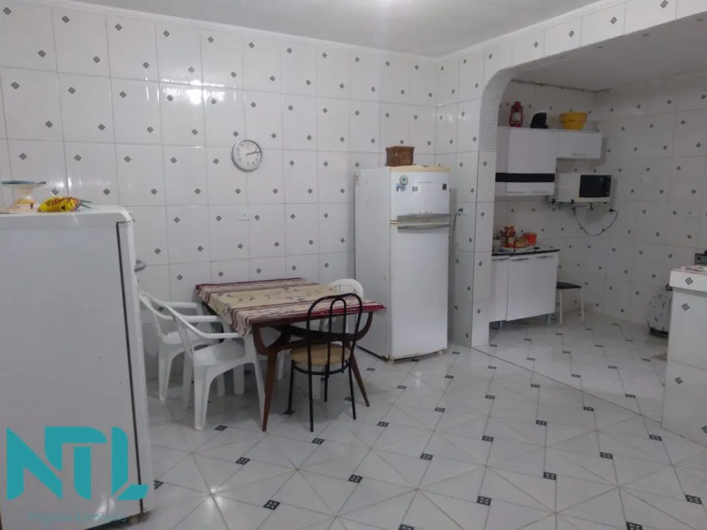Casa, 4 quartos, 404 m² - Foto 1