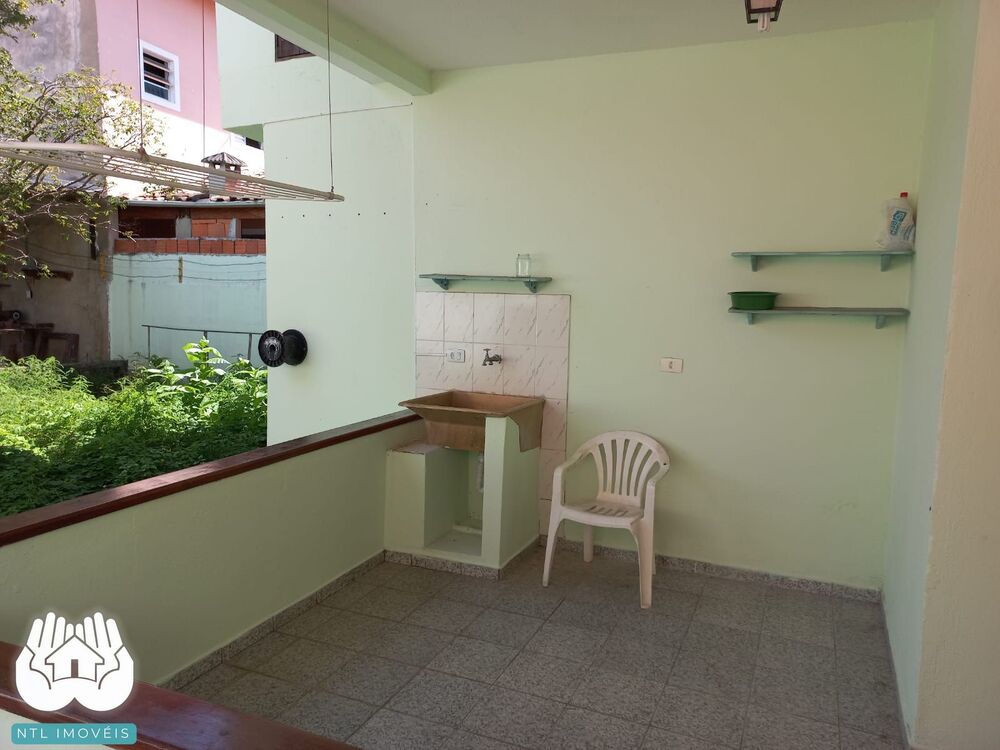 Casa, 4 quartos, 176 m² - Foto 1