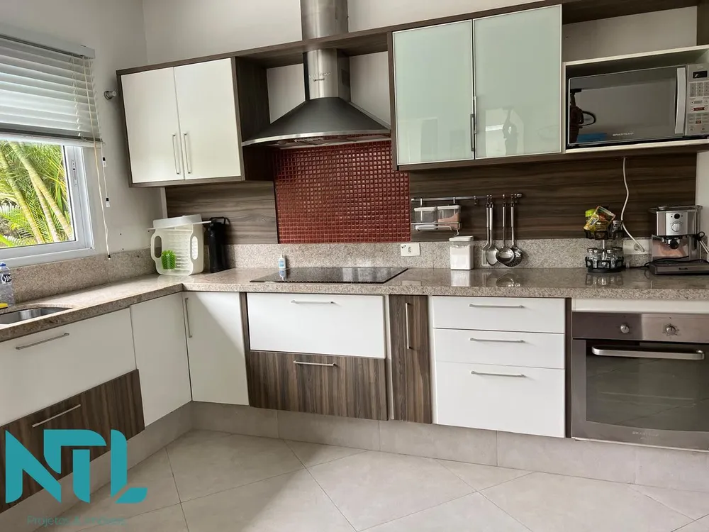Casa, 7 quartos, 260 m² - Foto 3