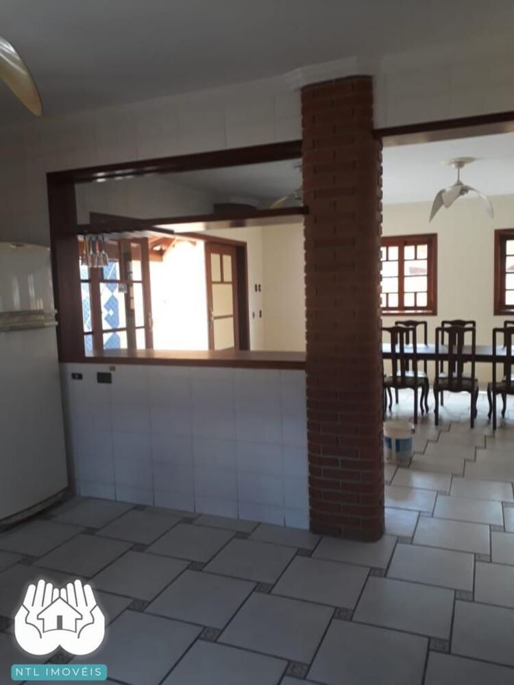 Sobrado, 3 quartos, 450 m² - Foto 2