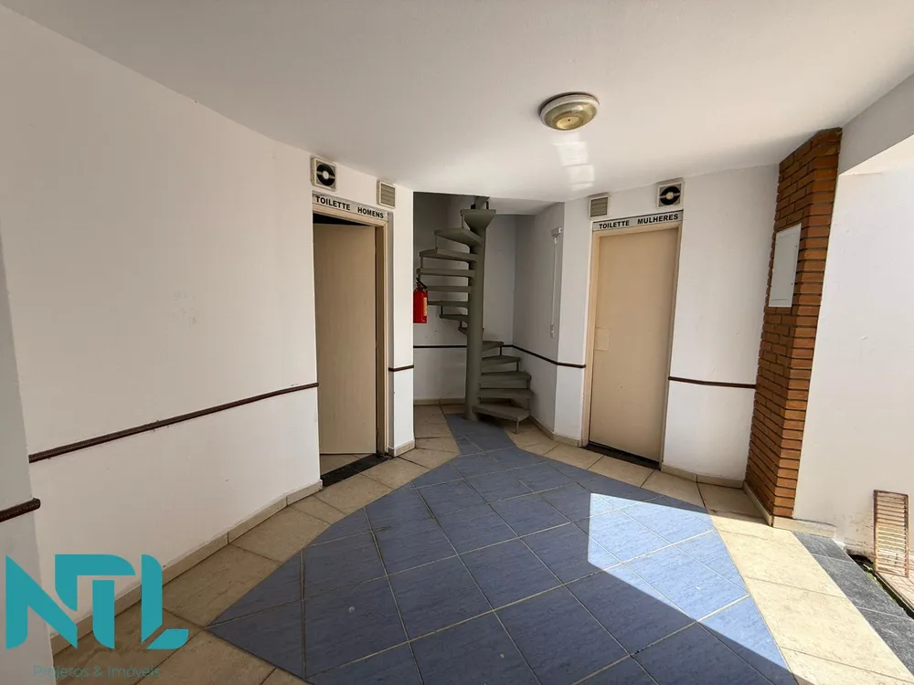 Sala-Conjunto, 250 m² - Foto 1