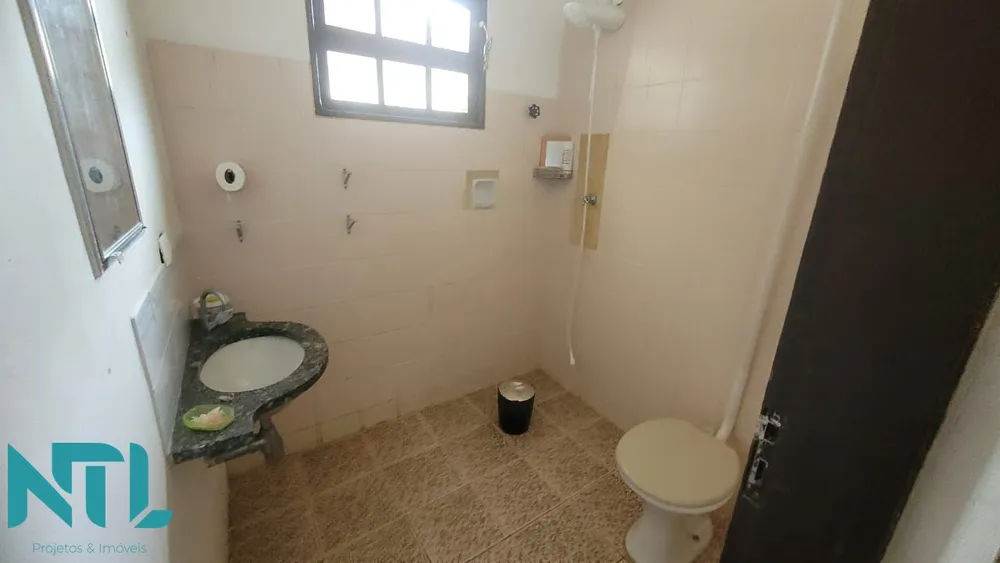 Casa, 3 quartos, 232 m² - Foto 1