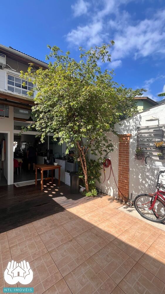 Sobrado à venda com 2 quartos, 76m² - Foto 12