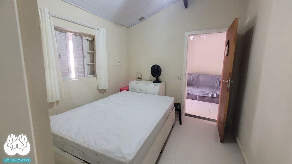 Casa de Condomínio à venda com 2 quartos, 108m² - Foto 2