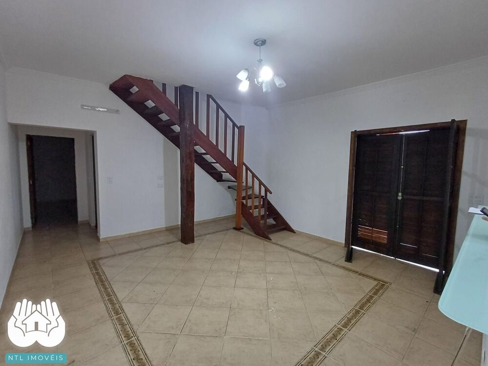 Sobrado, 3 quartos, 416 m² - Foto 3