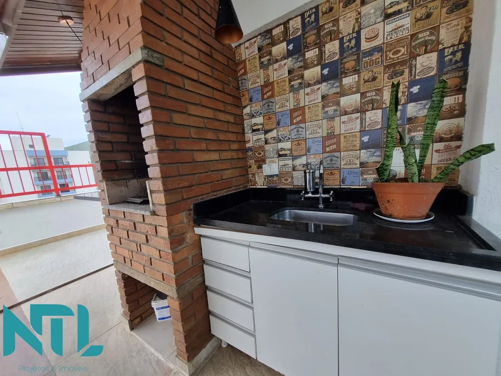 Cobertura, 3 quartos, 216 m² - Foto 1