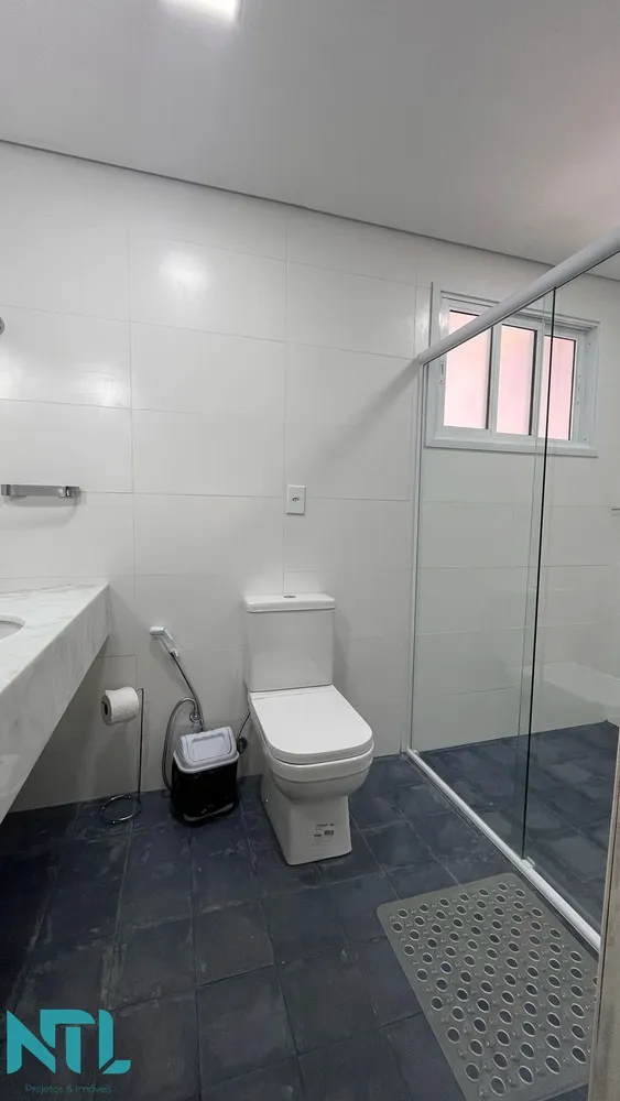Casa, 4 quartos, 330 m² - Foto 4