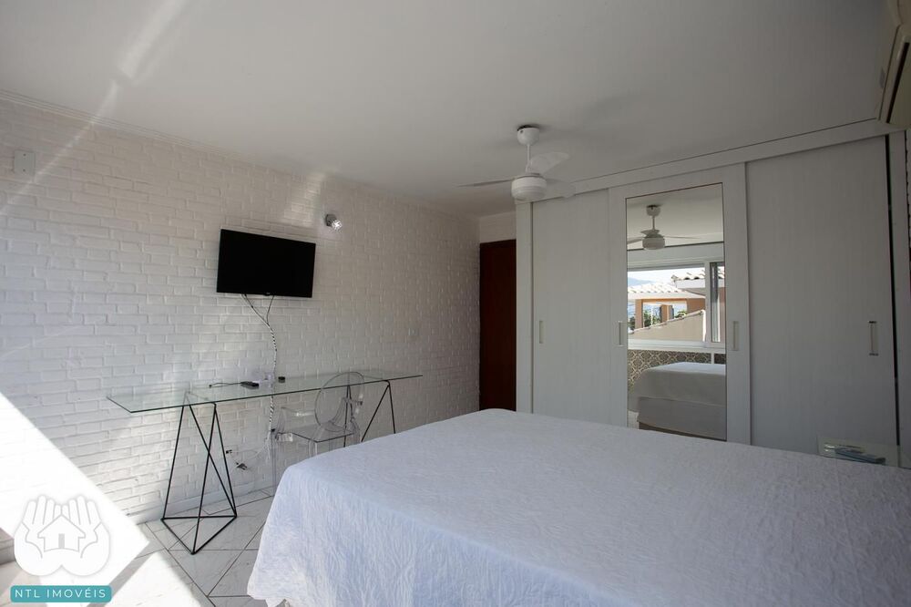 Casa, 3 quartos, 229 m² - Foto 3