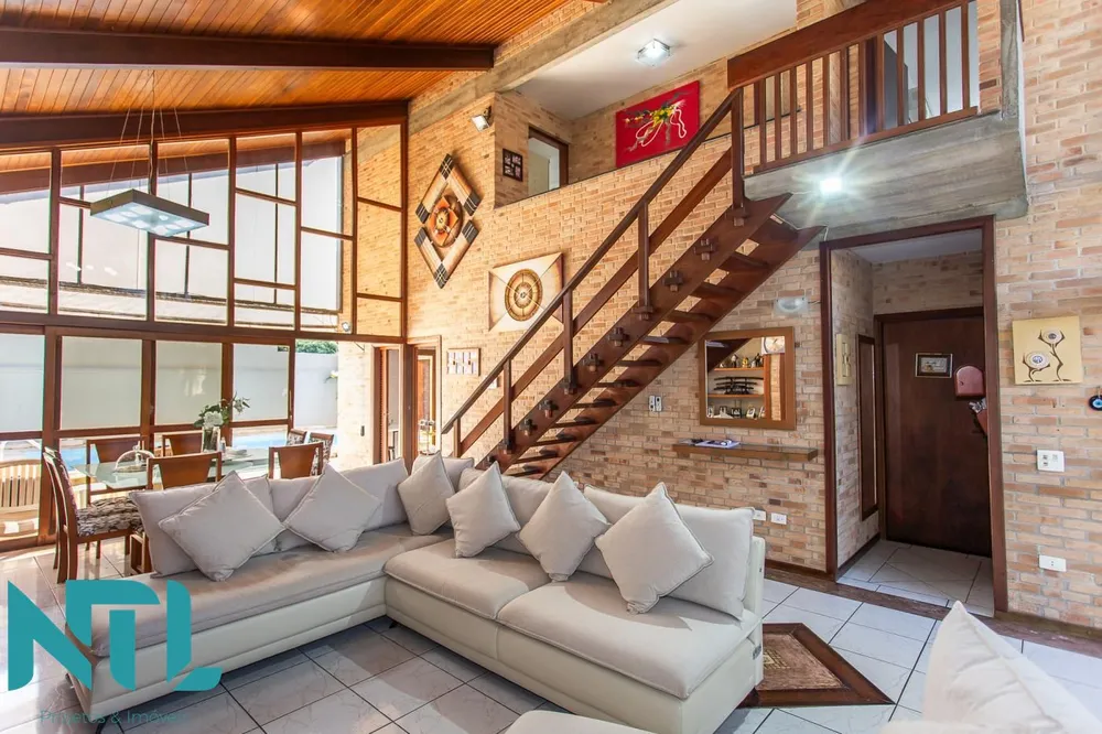 Casa, 3 quartos, 229 m² - Foto 7