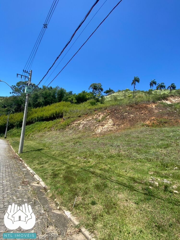 Terreno à venda, 881m² - Foto 1