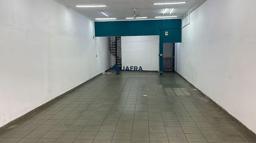 Loja-Salão, 230 m² - Foto 1