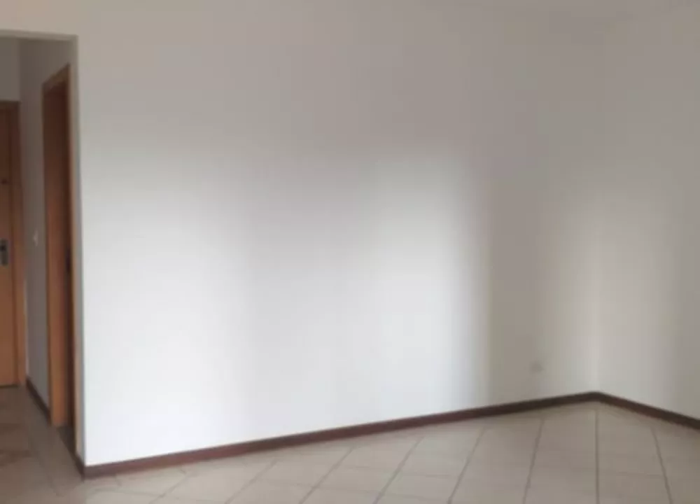 Apartamento para alugar com 3 quartos, 87m² - Foto 3