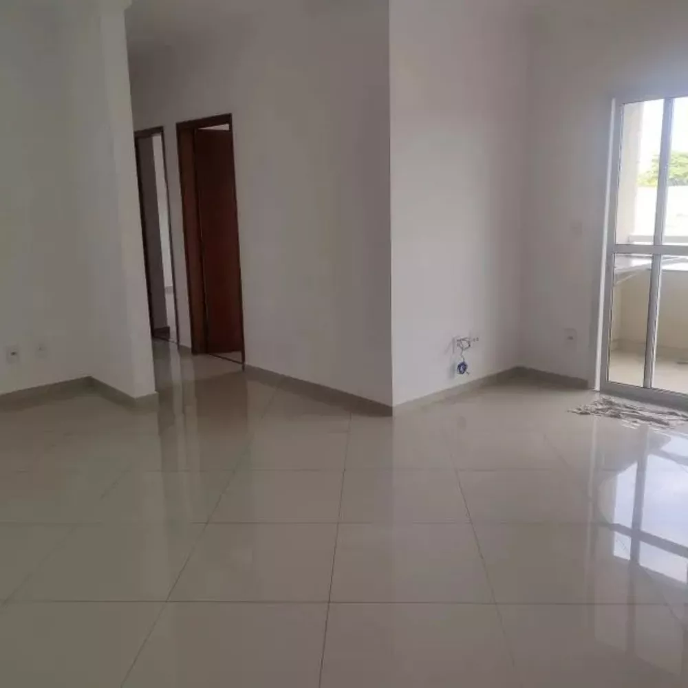 Apartamento para alugar com 3 quartos, 82m² - Foto 1