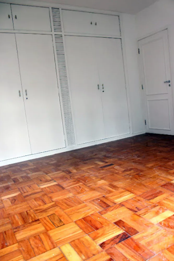 Apartamento para alugar com 3 quartos, 190m² - Foto 3