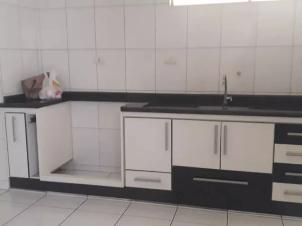 Apartamento à venda com 3 quartos, 198m² - Foto 3