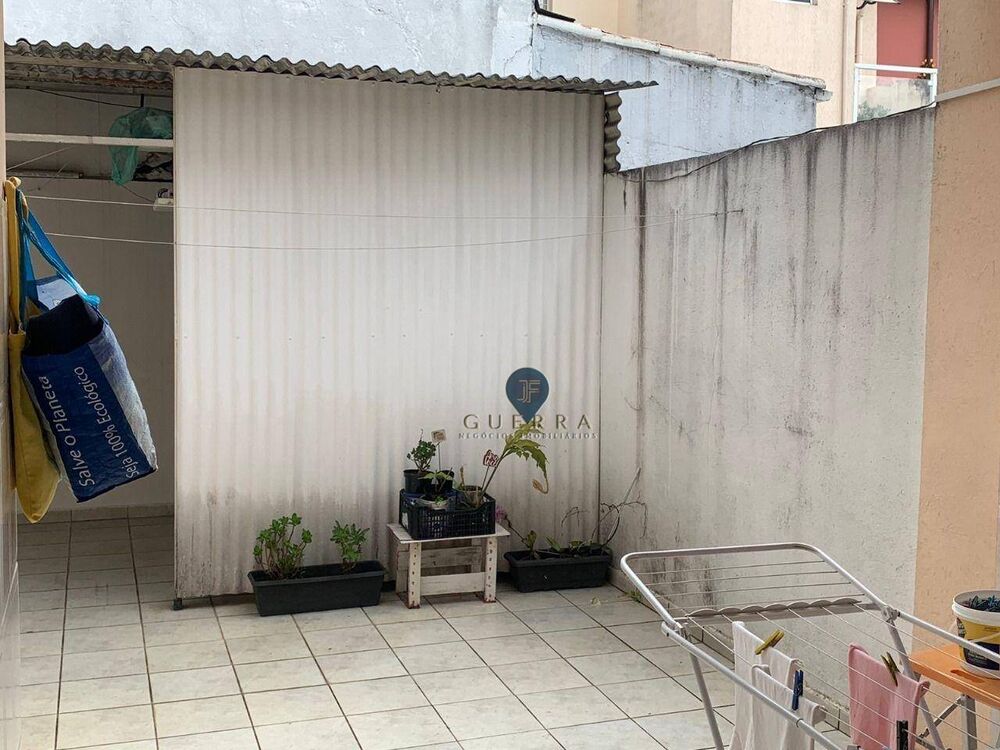Sobrado à venda com 2 quartos, 120m² - Foto 4