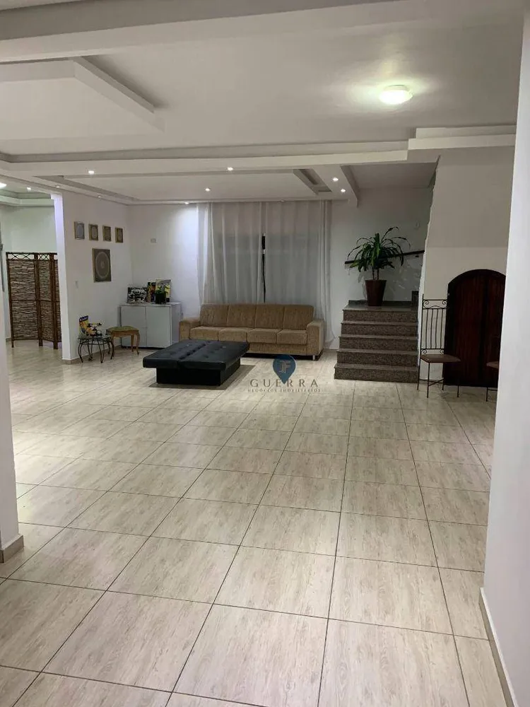 Sobrado, 7 quartos, 450 m² - Foto 3