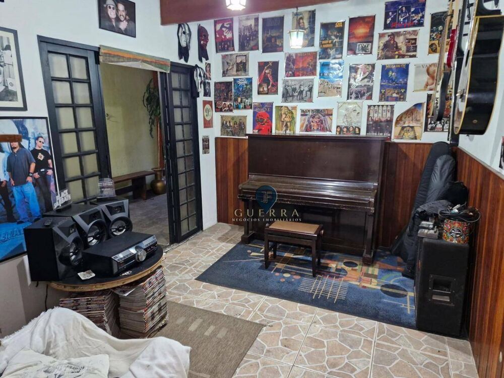Casa, 3 quartos, 230 m² - Foto 15