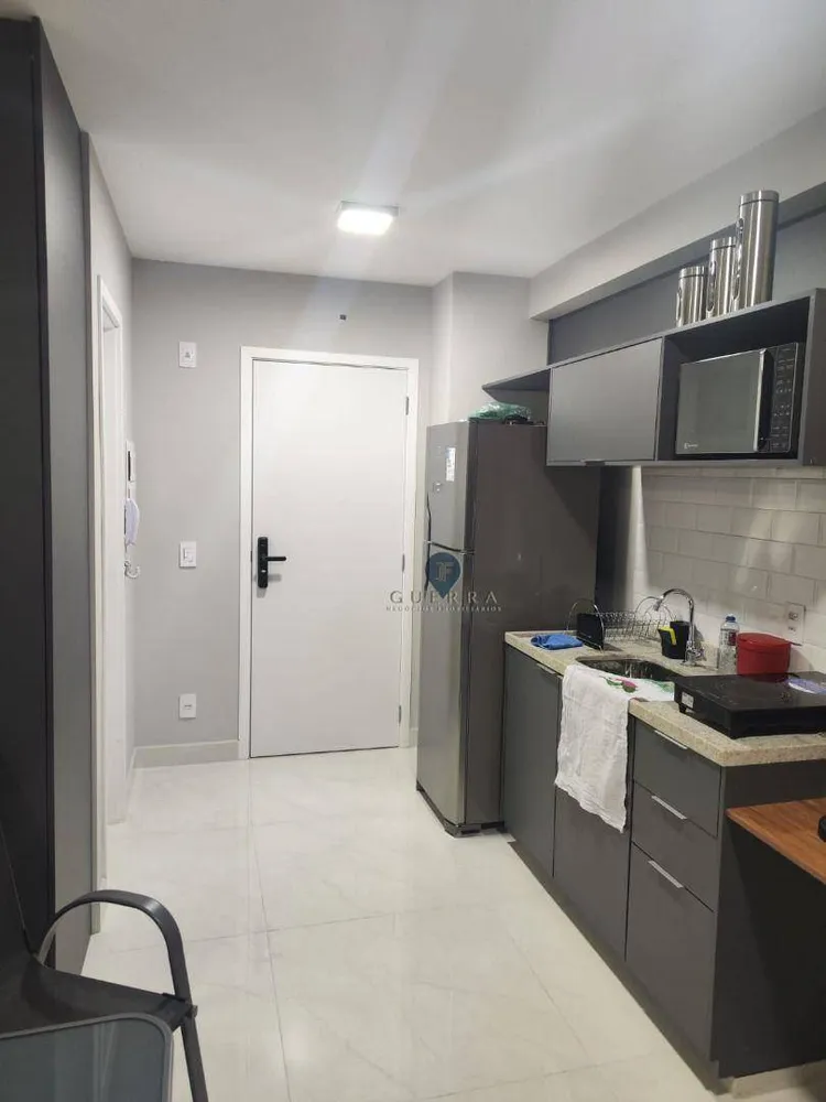 Apartamento, 1 quarto, 27 m² - Foto 2
