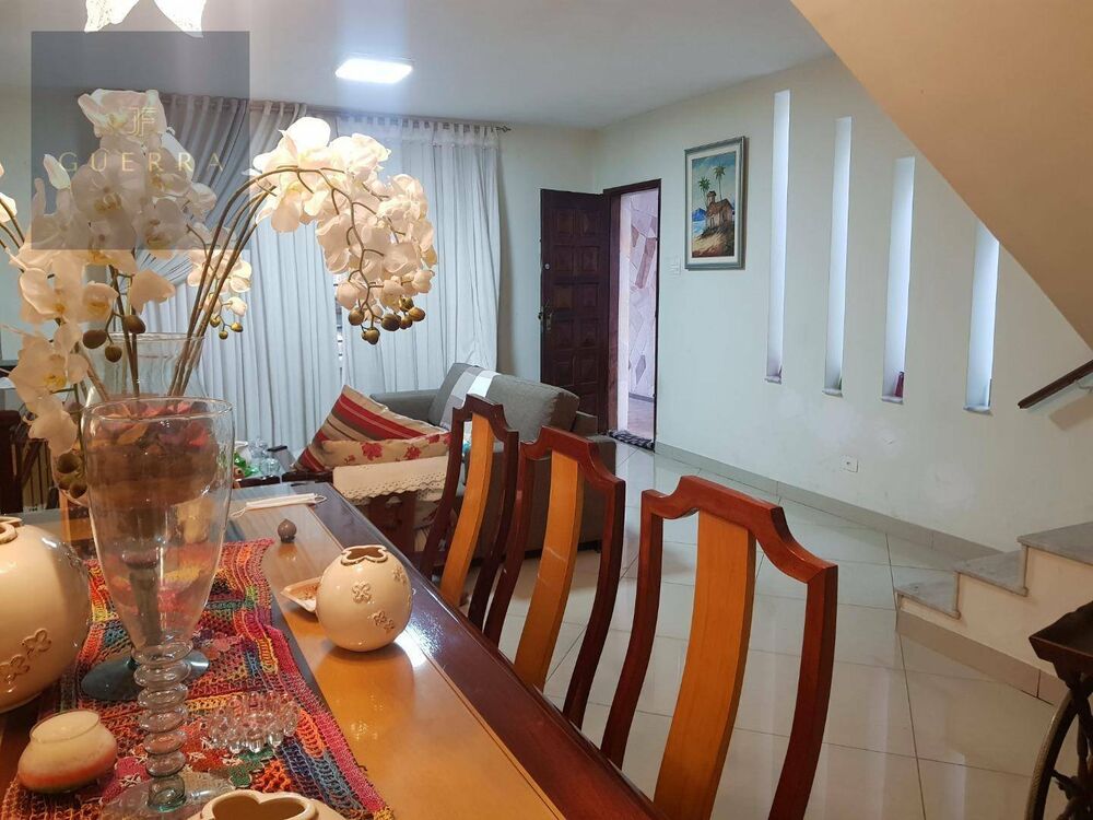 Sobrado, 2 quartos, 180 m² - Foto 1