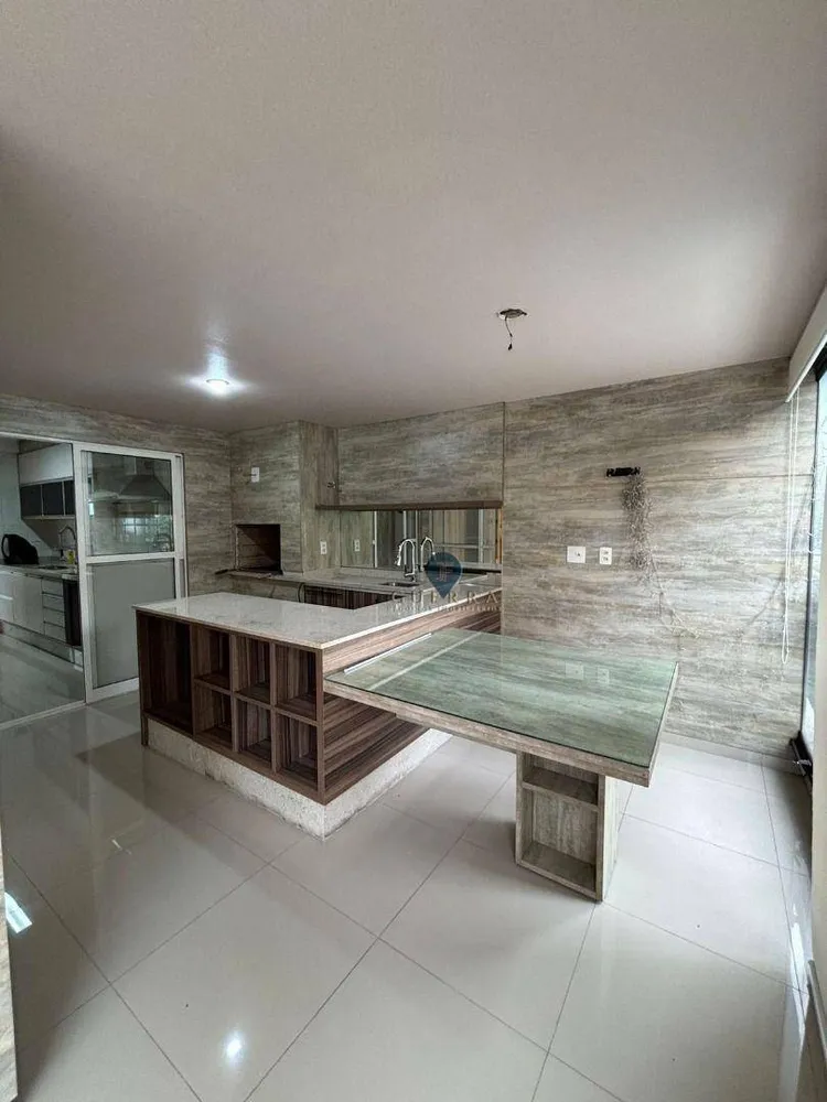 Apartamento, 3 quartos, 215 m² - Foto 5