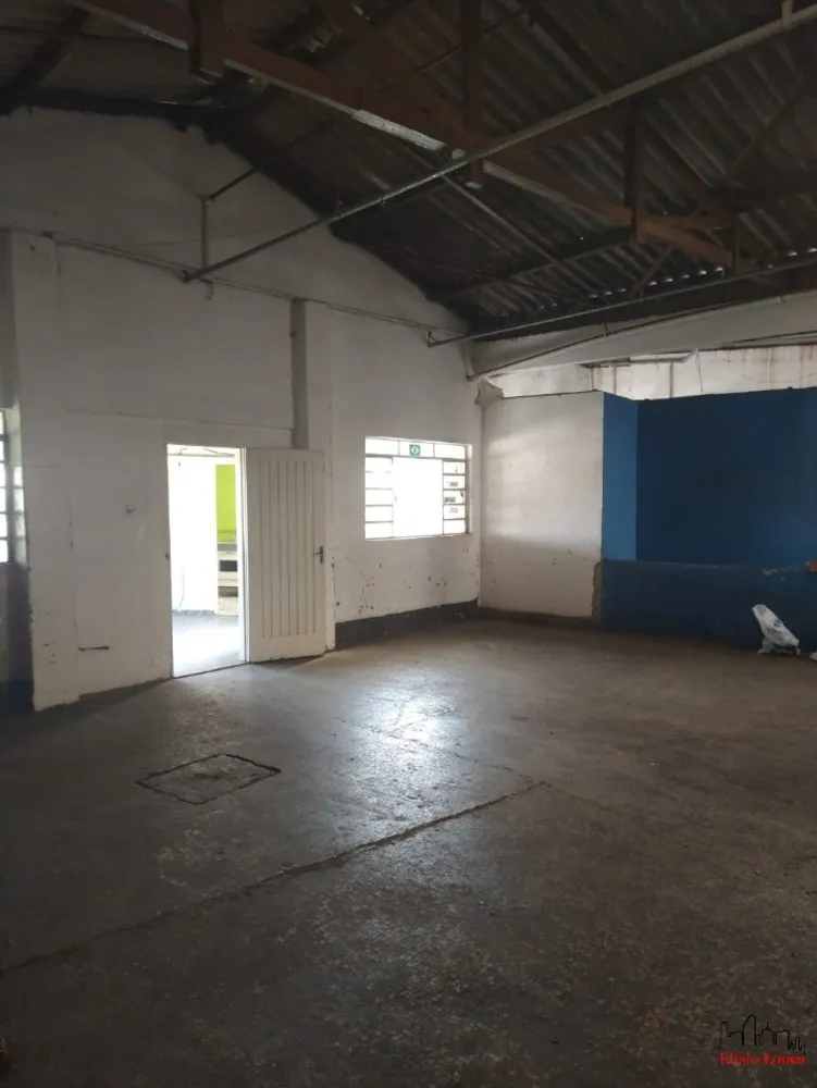 Depósito-Galpão, 800 m² - Foto 1