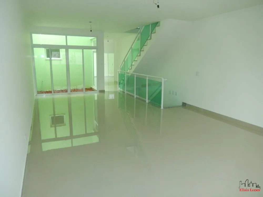 Sobrado, 3 quartos, 200 m² - Foto 1