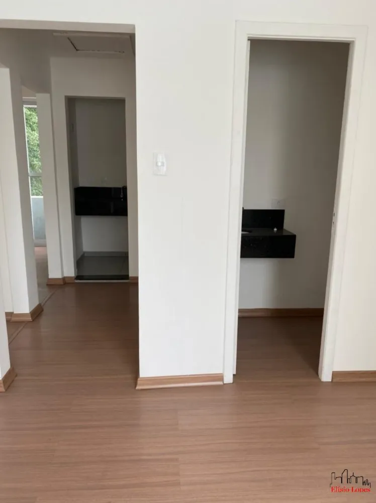 Casa, 4 quartos, 240 m² - Foto 2