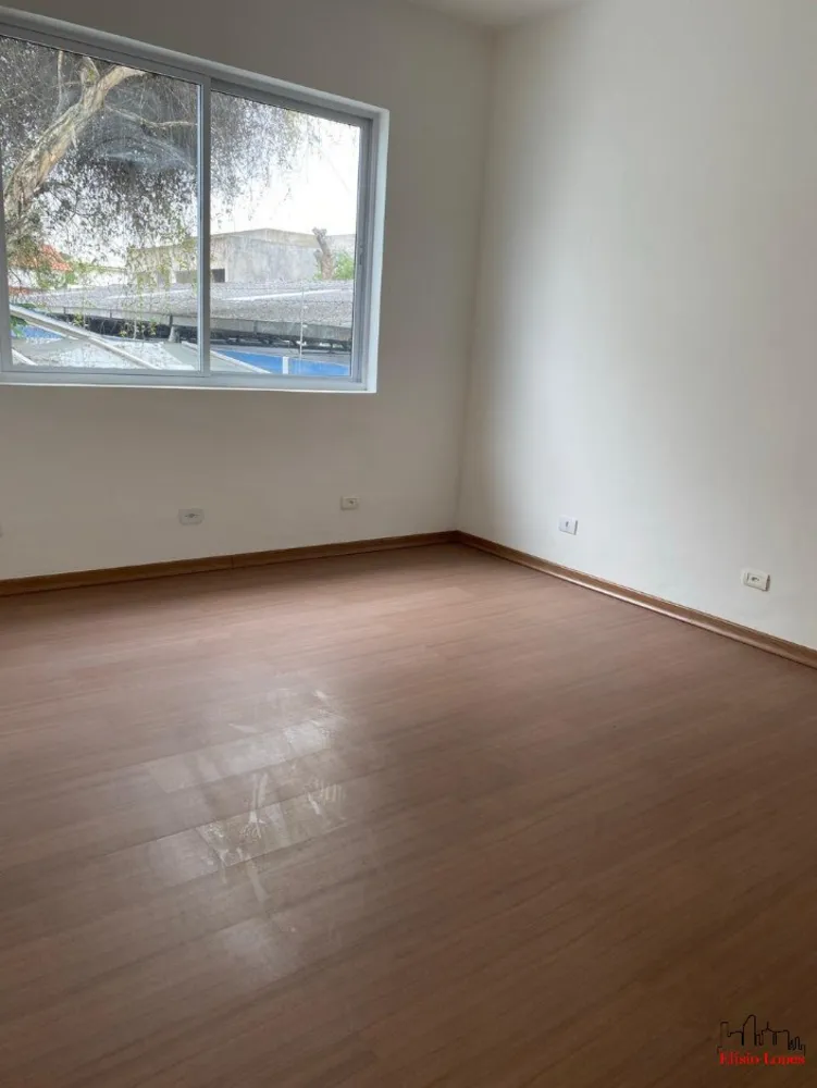 Casa, 4 quartos, 240 m² - Foto 1