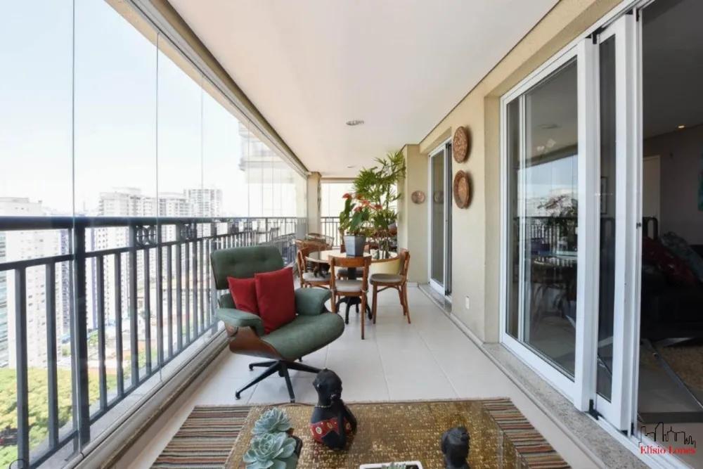 Apartamento, 4 quartos, 223 m² - Foto 1