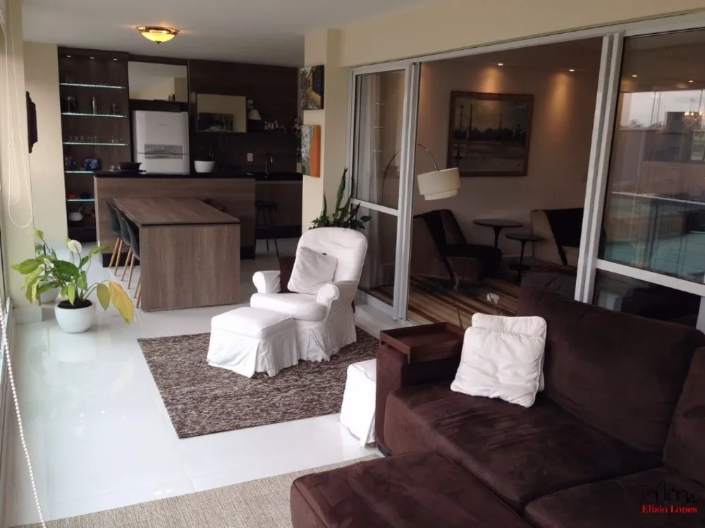 Apartamento, 4 quartos, 204 m² - Foto 2