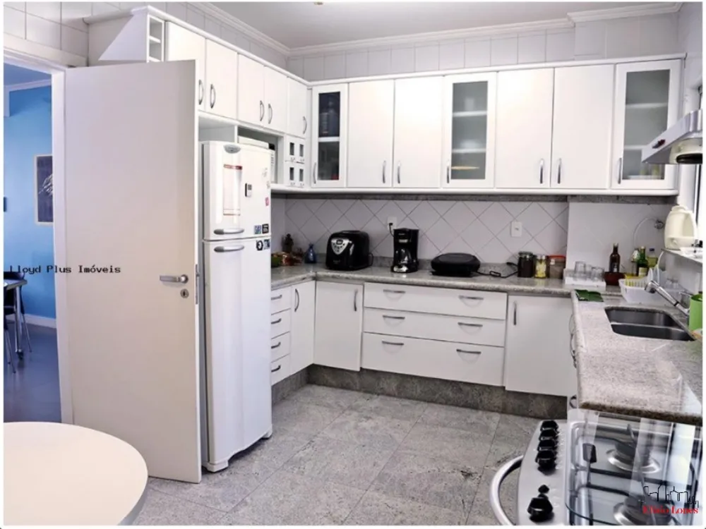 Apartamento, 3 quartos, 132 m² - Foto 1