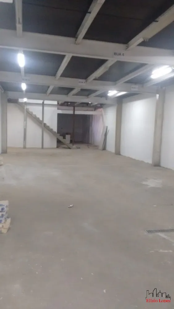 Depósito-Galpão, 650 m² - Foto 1
