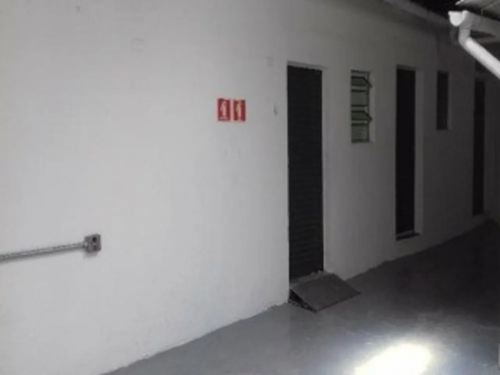 Depósito-Galpão, 330 m² - Foto 2