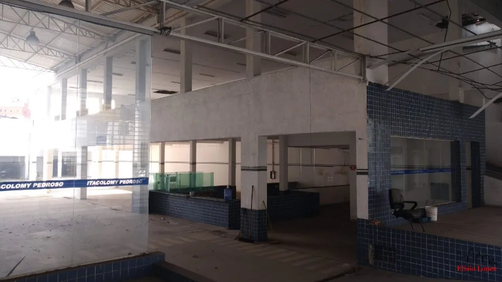 Loja-Salão, 1500 m² - Foto 2