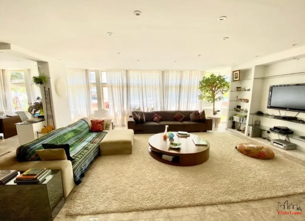 Apartamento, 3 quartos, 260 m² - Foto 2