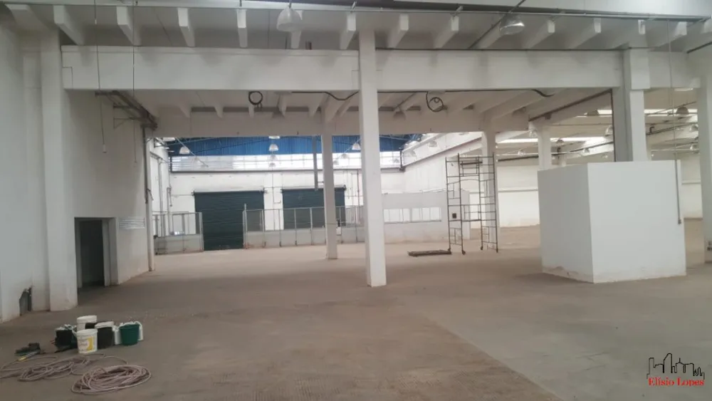 Depósito-Galpão, 2400 m² - Foto 3