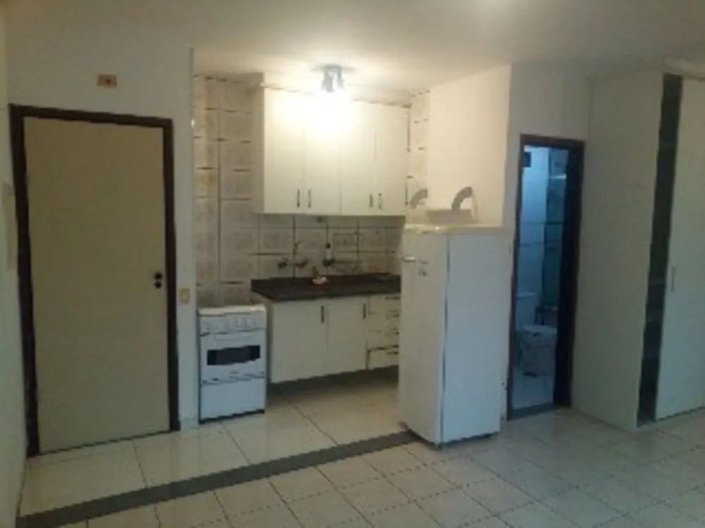 Apartamento, 1 quarto, 33 m² - Foto 2