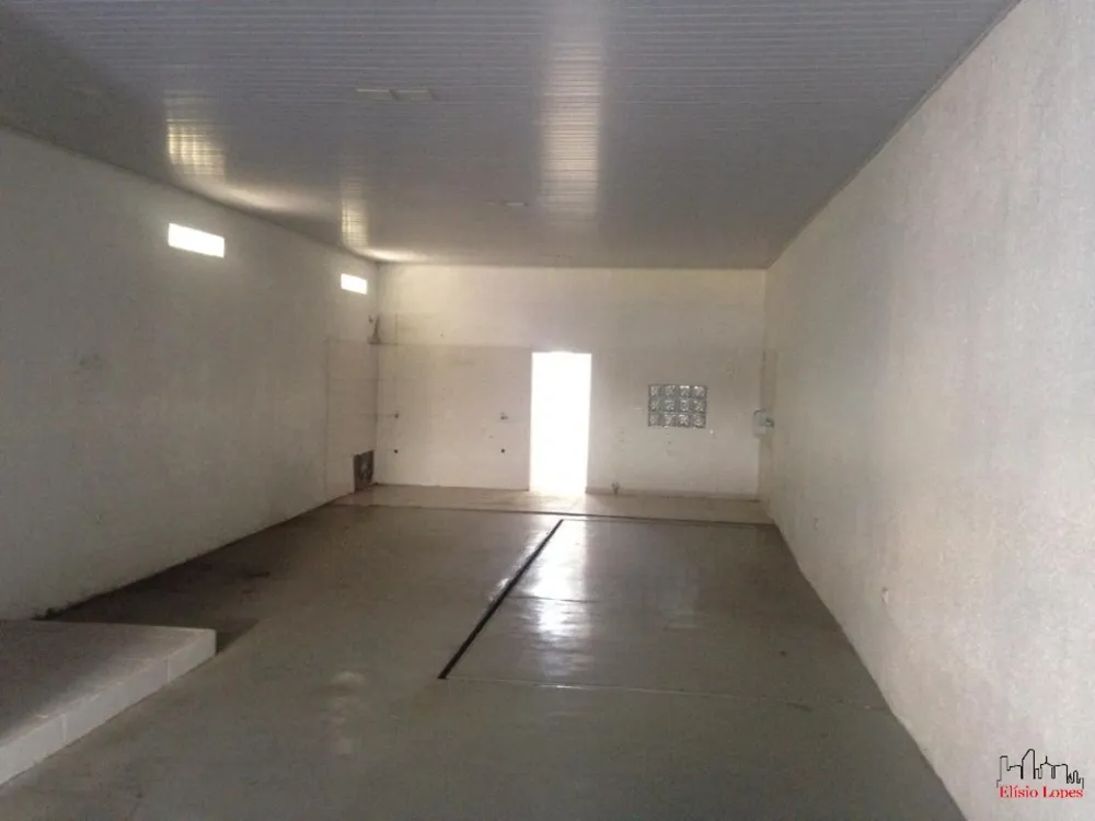 Depósito-Galpão, 130 m² - Foto 1