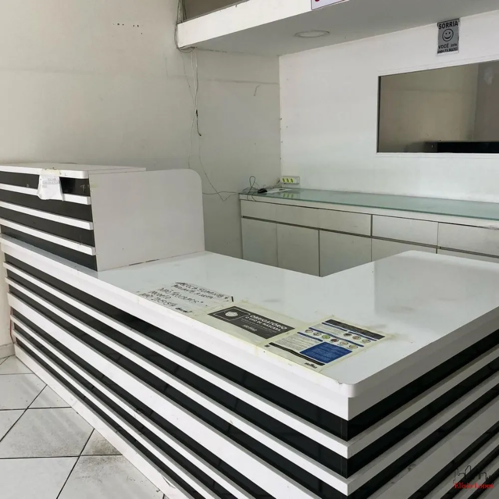 Loja-Salão, 250 m² - Foto 1