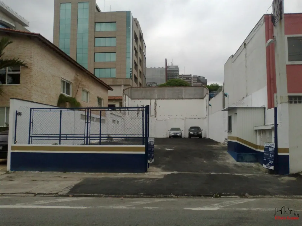 Loteamento e Condomínio - Foto 1