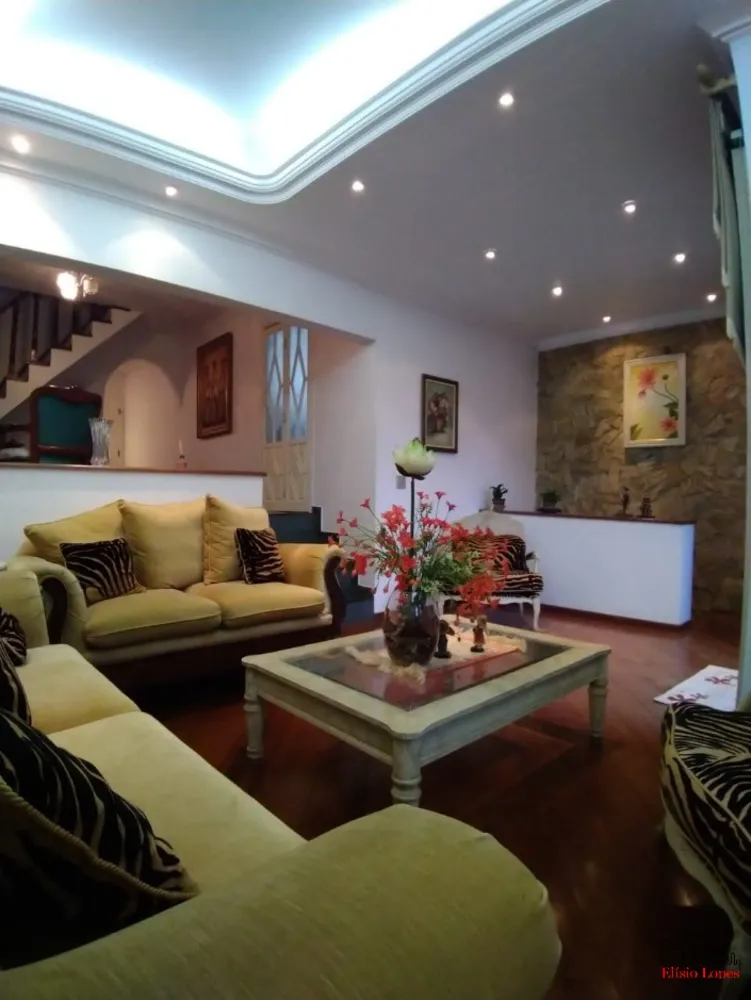 Sobrado, 4 quartos, 300 m² - Foto 1