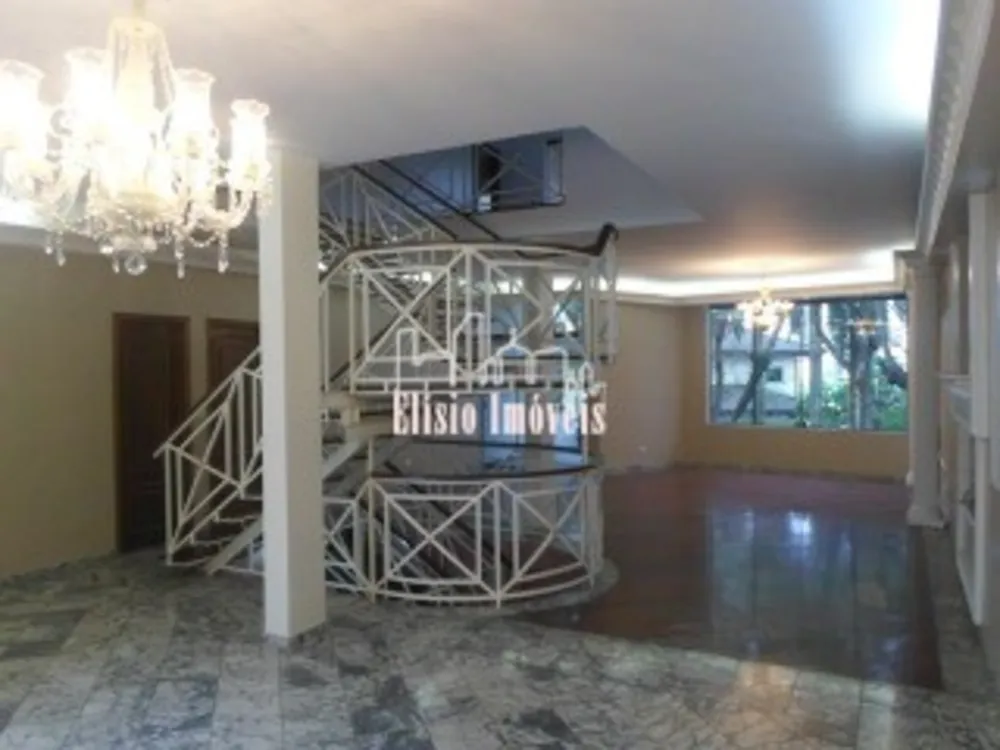 Sobrado, 4 quartos, 240 m² - Foto 1