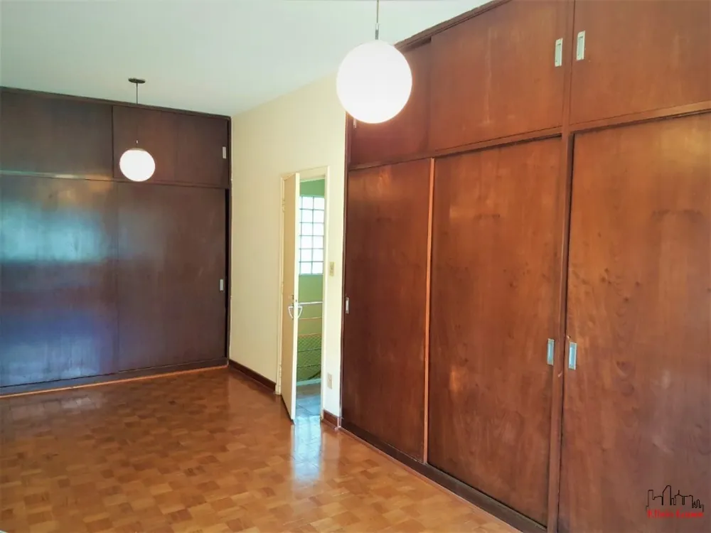 Casa, 3 quartos, 445 m² - Foto 1