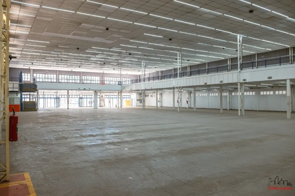 Depósito-Galpão, 4536 m² - Foto 1