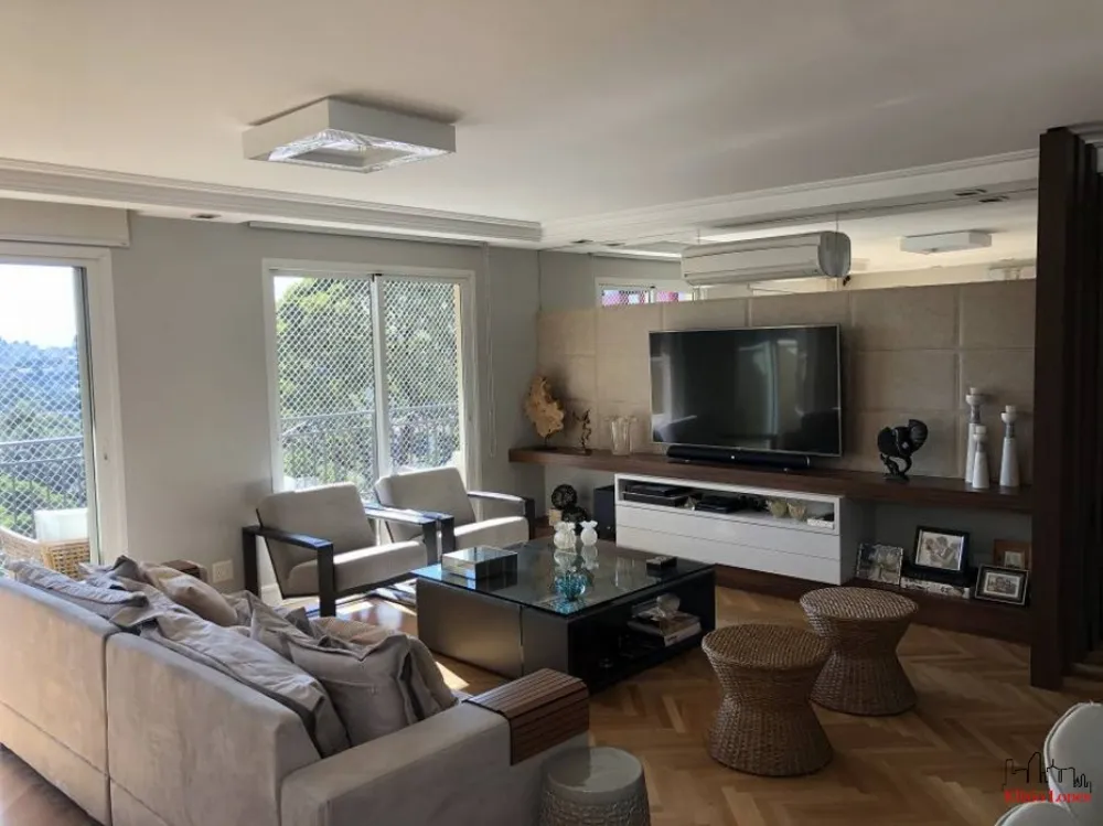 Apartamento, 3 quartos, 193 m² - Foto 1