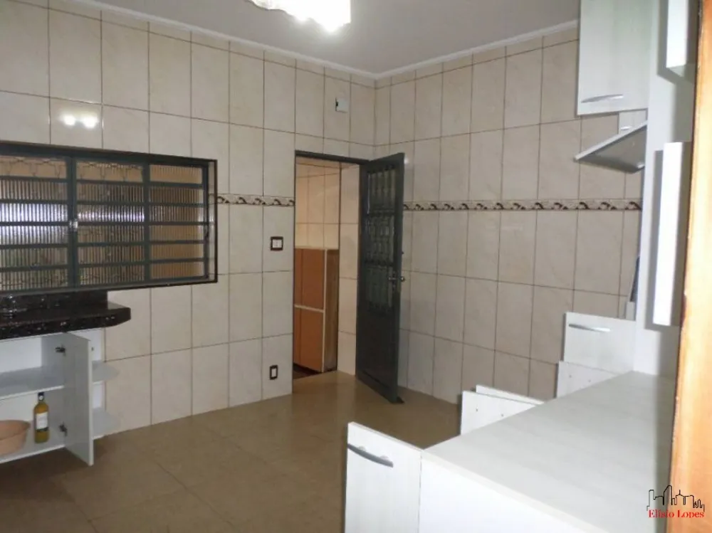 Sobrado, 3 quartos, 250 m² - Foto 4
