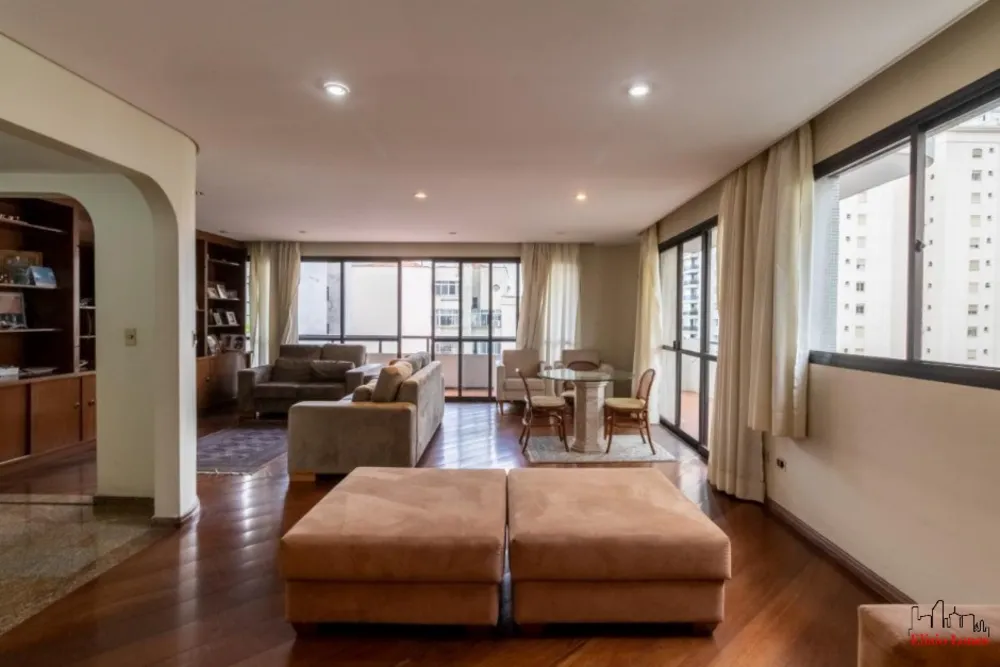Apartamento, 4 quartos, 246 m² - Foto 2