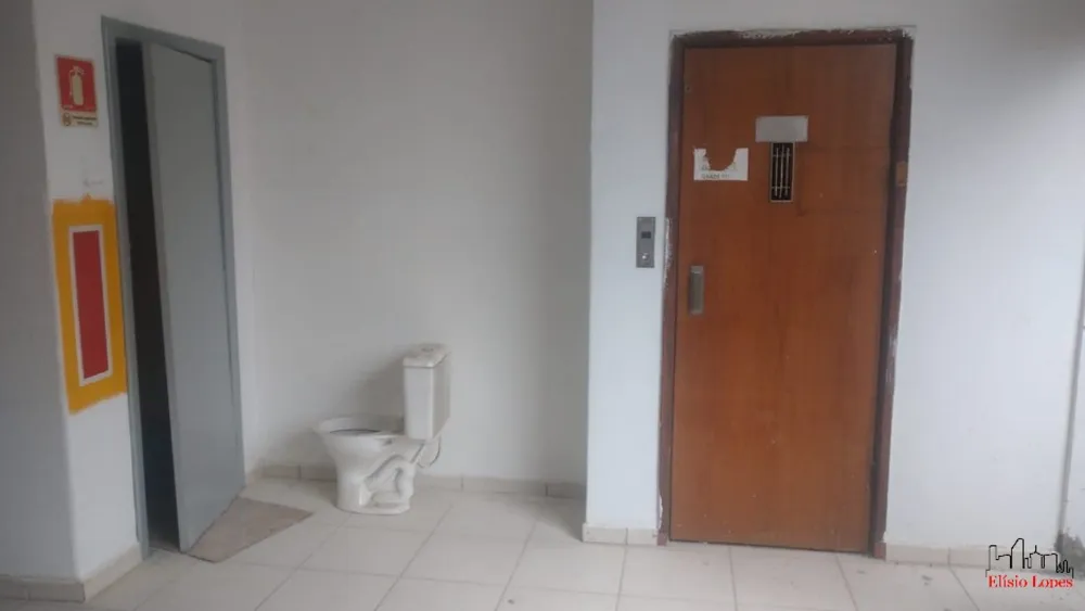 Loja-Salão, 750 m² - Foto 2