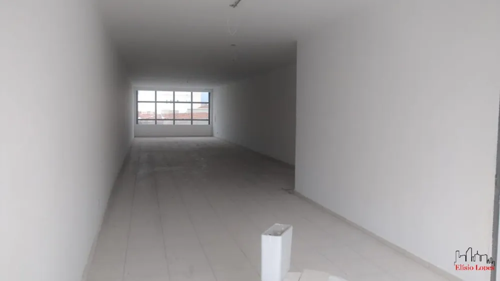 Loja-Salão, 750 m² - Foto 1